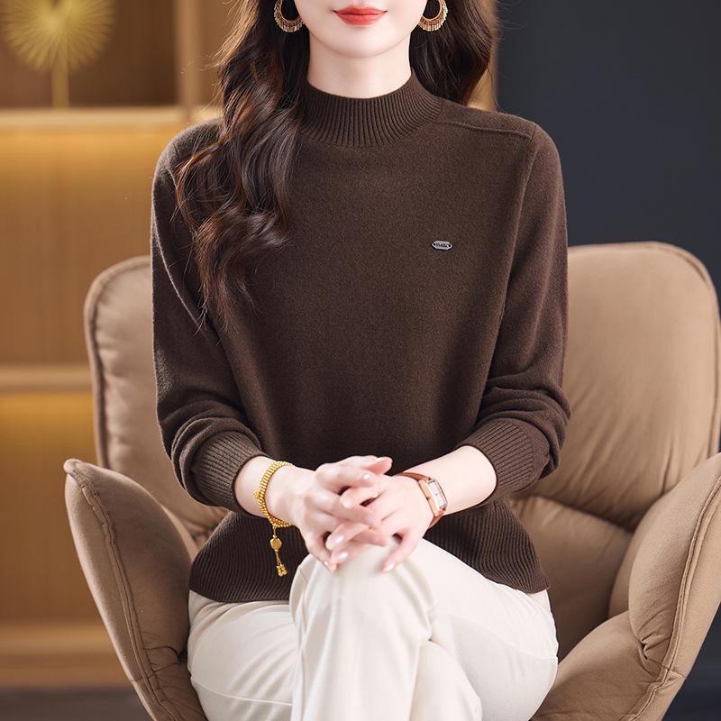 Women's Pure Wool Half-High Neck Sweater: Winter Warm, Loose Fit, Fashionable for Middle-Aged & Elderly Mothers