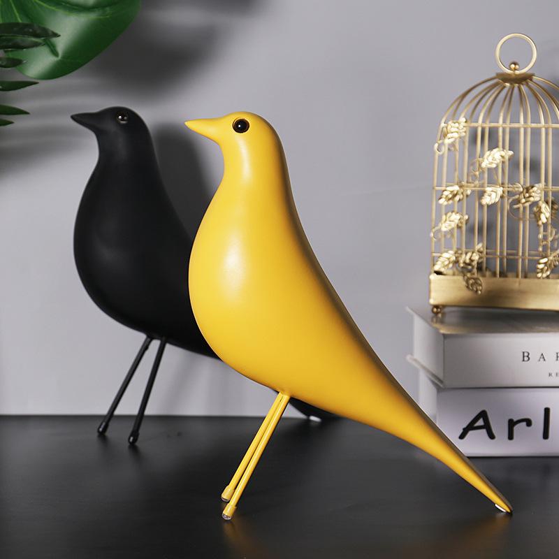 Nordic Resin Figurine Set with Peace Dove Miniature, Creative Modern Home Living Room Decorations, Unique Pigeon Ornament