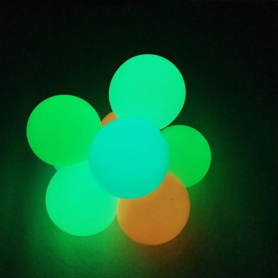 2Pcs Luminous Sticky Ball Glow in The Dark Stretch TPR Anxiety
