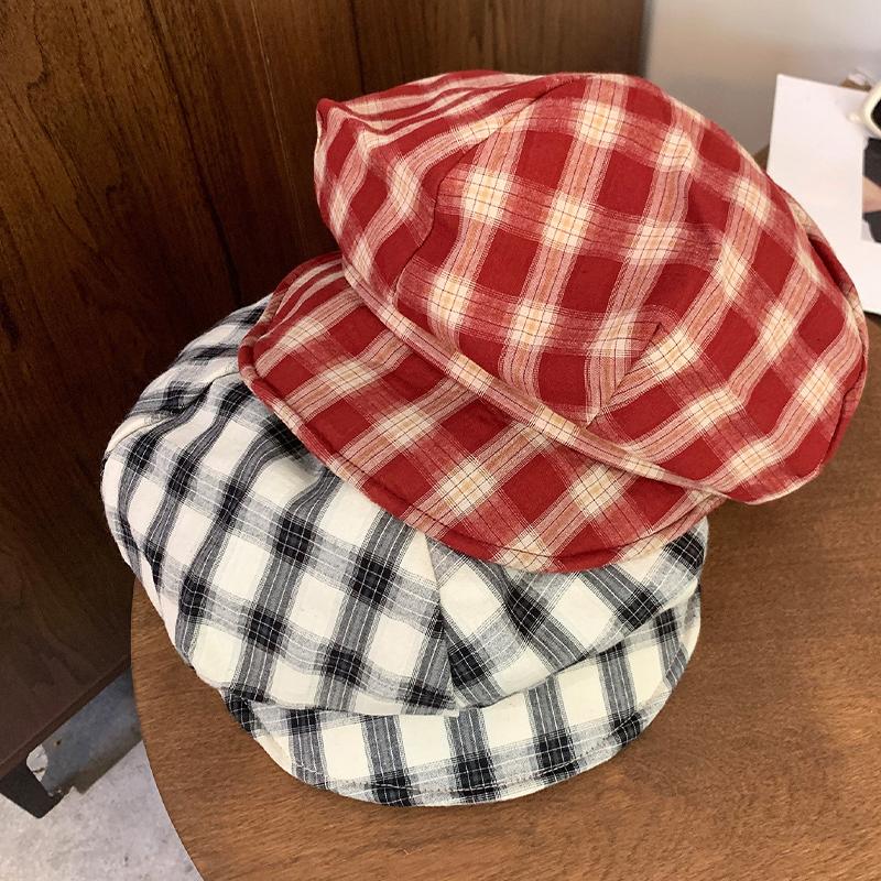 Korean Retro Plaid Beret Hat For Women Y2K Contrast Color Checked Beanie Cap Summer Travel Versatile Face Slimming Hat