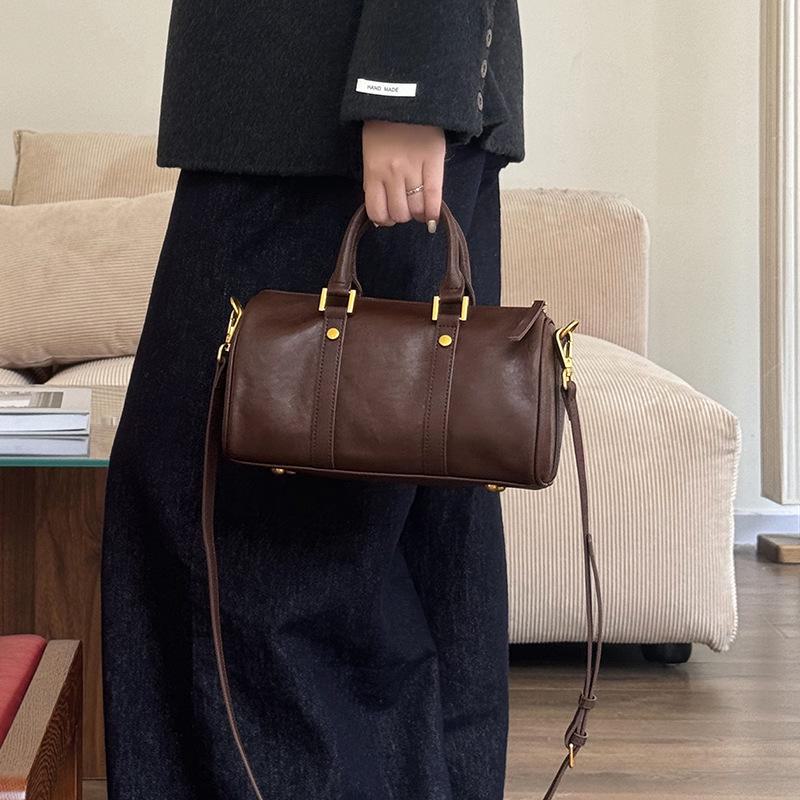 Borsa Boston vintage: Borsa a mano da donna in pelle conciata al vegetale leggera e di lusso