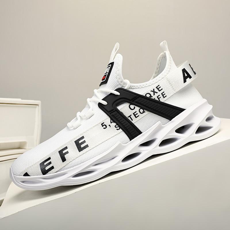 

Men s sports shoes large size fly-woven running shoes men s spring and autumn lightweight trend shoes men s couple student shoes 47 білий