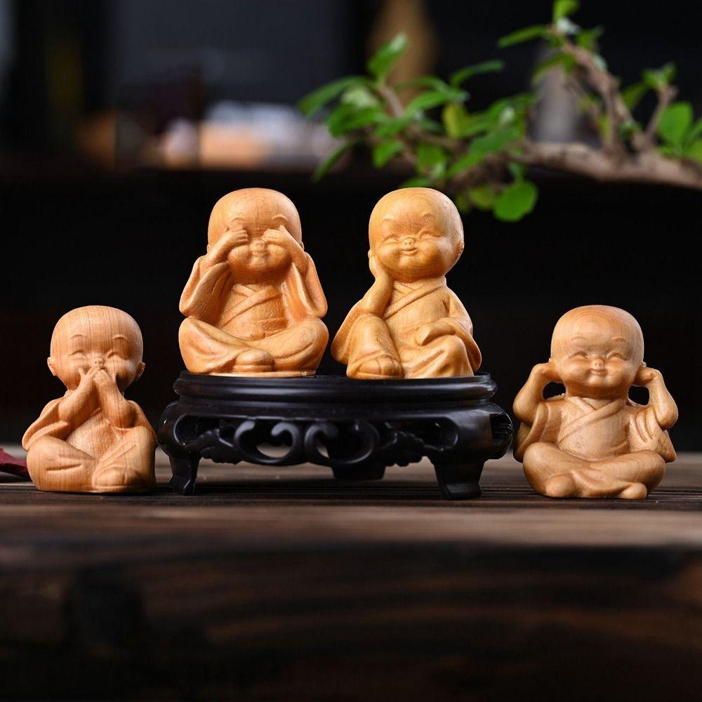 Decorative Monks Statue Hand-held Wood Carved Ornaments Antique Little Monks Sculptures  Desktop