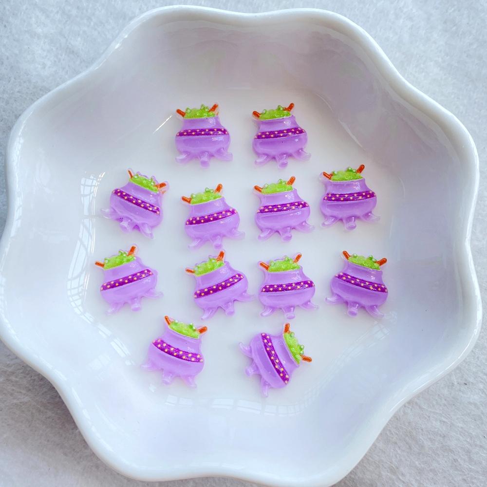 50Pcs Mini Cartoon Halloween Black Cat, Bat, Ghost, Skull Nail Art Resin Charms DIY Craft For Nail 3D Decorations Jewelry