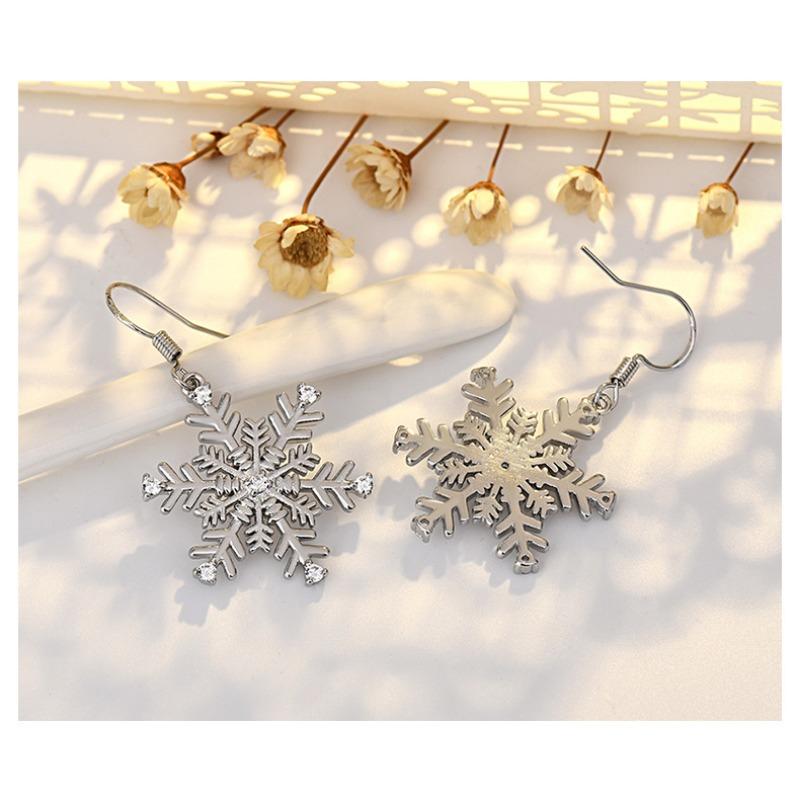 Elegant Micro Inlaid Snowflake Gold Large Earrings For Women Christmas Jewelry