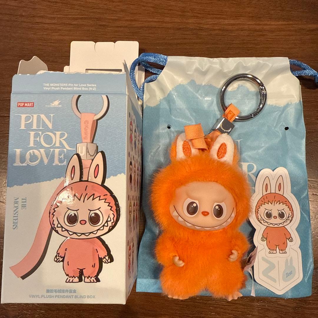 

[USED] LABUBU Lovebu PIN FOR LOVE Initial Z