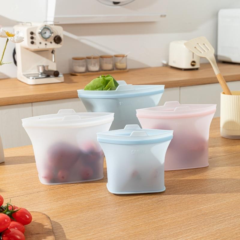 User Friendly Kitchen Storage Bags Made Of Premium Silicone With Airtight Seal Ideal For Leftovers Snacks Meal Preps