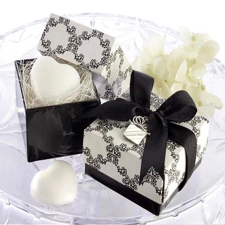 "Handmade Essential Oil Soap - Long-Lasting Fragrance, Perfect for Men & Women, Festival Gift".