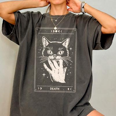 Cat Tarot Shirt - Funny Cat Comfort Colors T-Shirt, Death Tarot Card Shirt, Cat Bite Tarot Aesthetic Witch Shirt, Halloween Witchy Cat Shirt