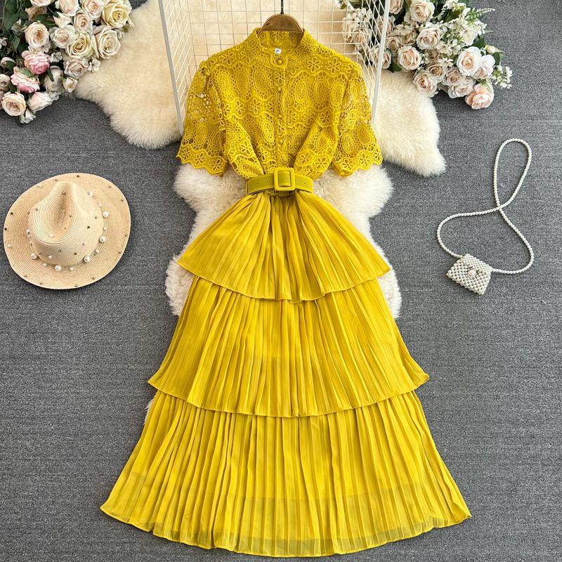 Accessible Luxury Socialite Stand Collar Lace Cake Dress Short Sleeve