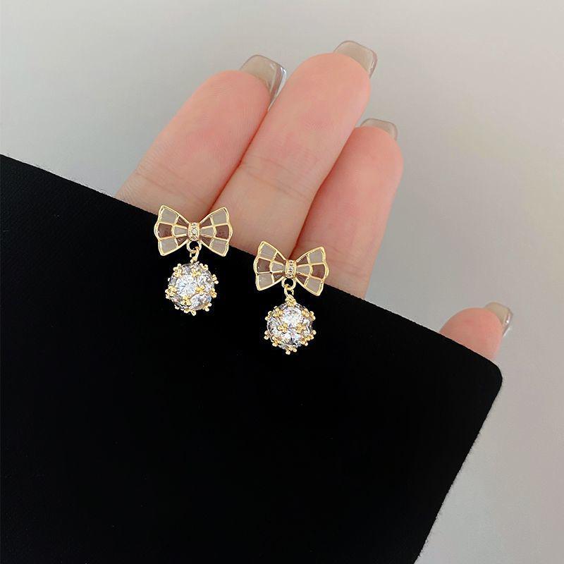 Xiaohongshu Style Elegant Retro Brown Bow Diamond Ball Ear Studs for Women - Autumn/Winter