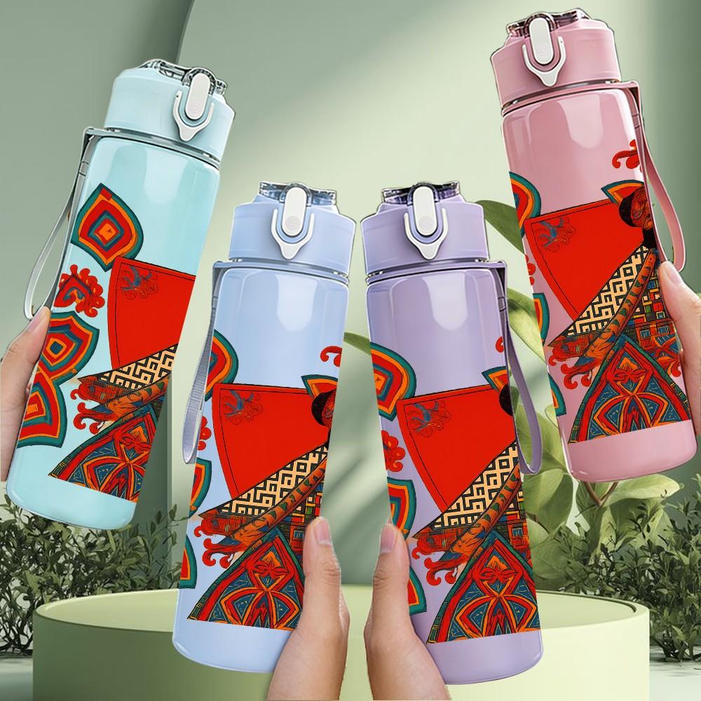 1PC Folk Style Bird Floral Frame 750ml Color Plastic Sports Water Bottle Leakproof Flip Straw Lid For Sports Office Home Use