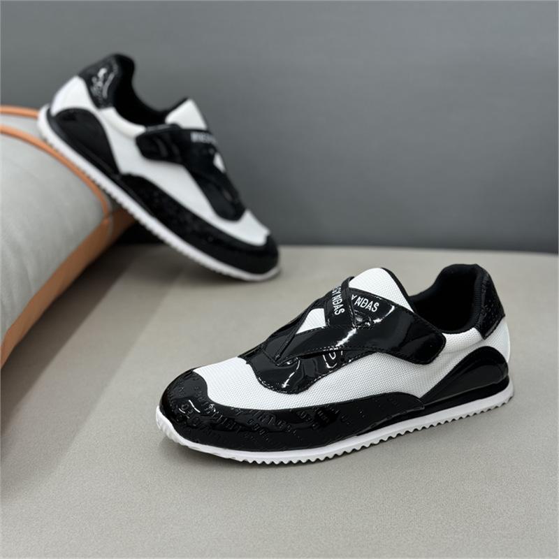 Neue bequeme Schuhe Sneaker atmungsaktiv und bequem dnh