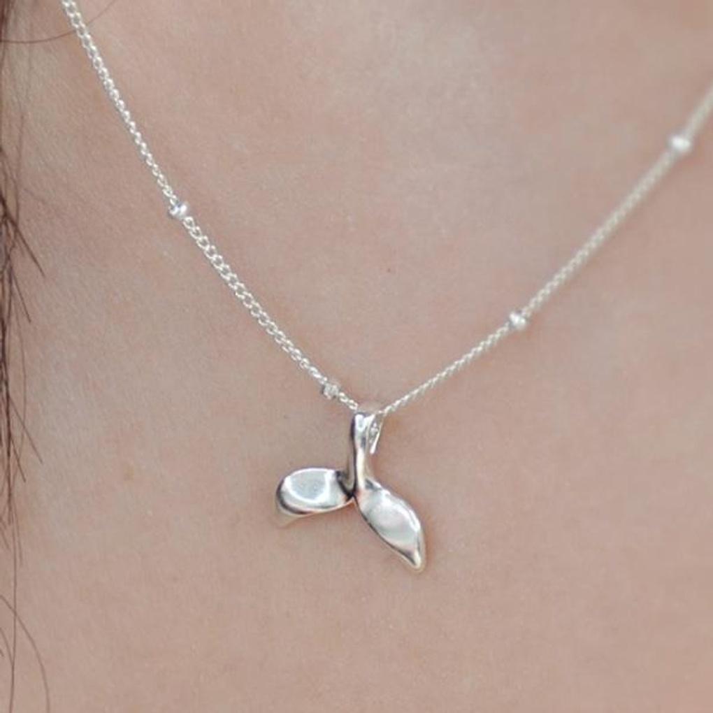 Women's Daily Dolphin Tail Ball Chain Necklace