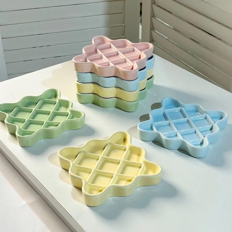 Creative Ceramic Dopamine Pet Canned Licking Plate Prevent Choking Dog Food Pot Prevent Black Chin Cat Slow Food Plate