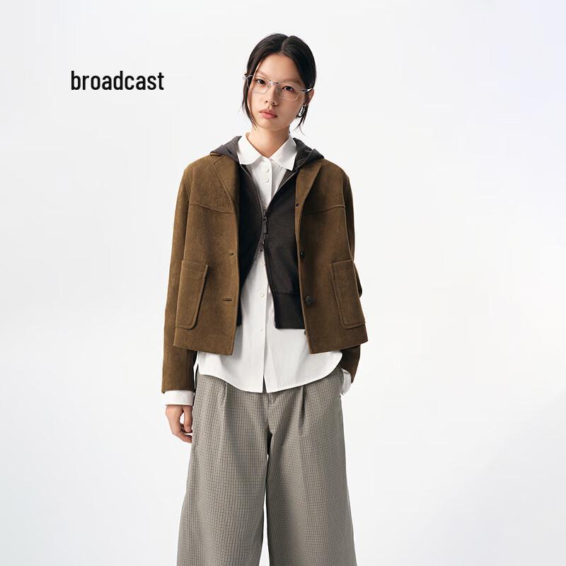 

Broadcast Women s Brushed Lapel Short Blazer Jacket L
