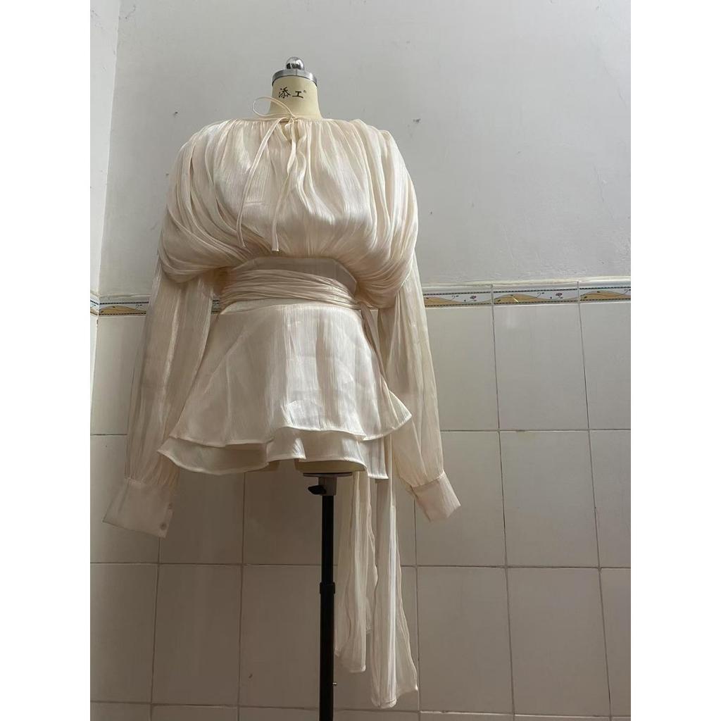 Abito Corto Chic con Lacci e Pizzo Spliced, Largo e Sexy, da Donna, Girocollo, Maniche Lunghe, Minimalista, con Volant e Pieghe, Moda Femminile