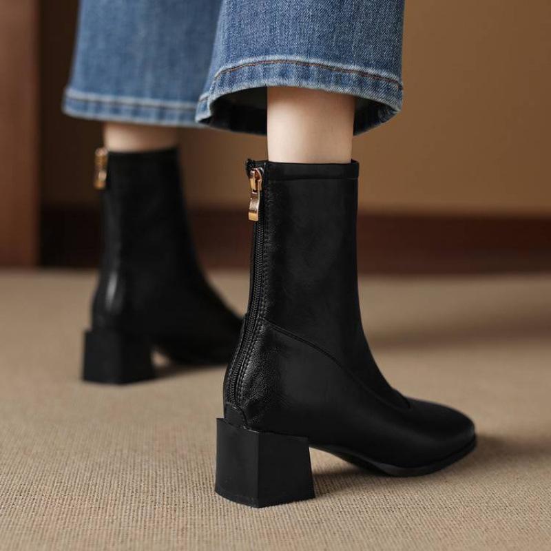 New Medium Heel Women's Medium Boots Solid Color Square Head Fashion Boots Women's Rear Zipper Large Size Women's Boots Korean Version Comf