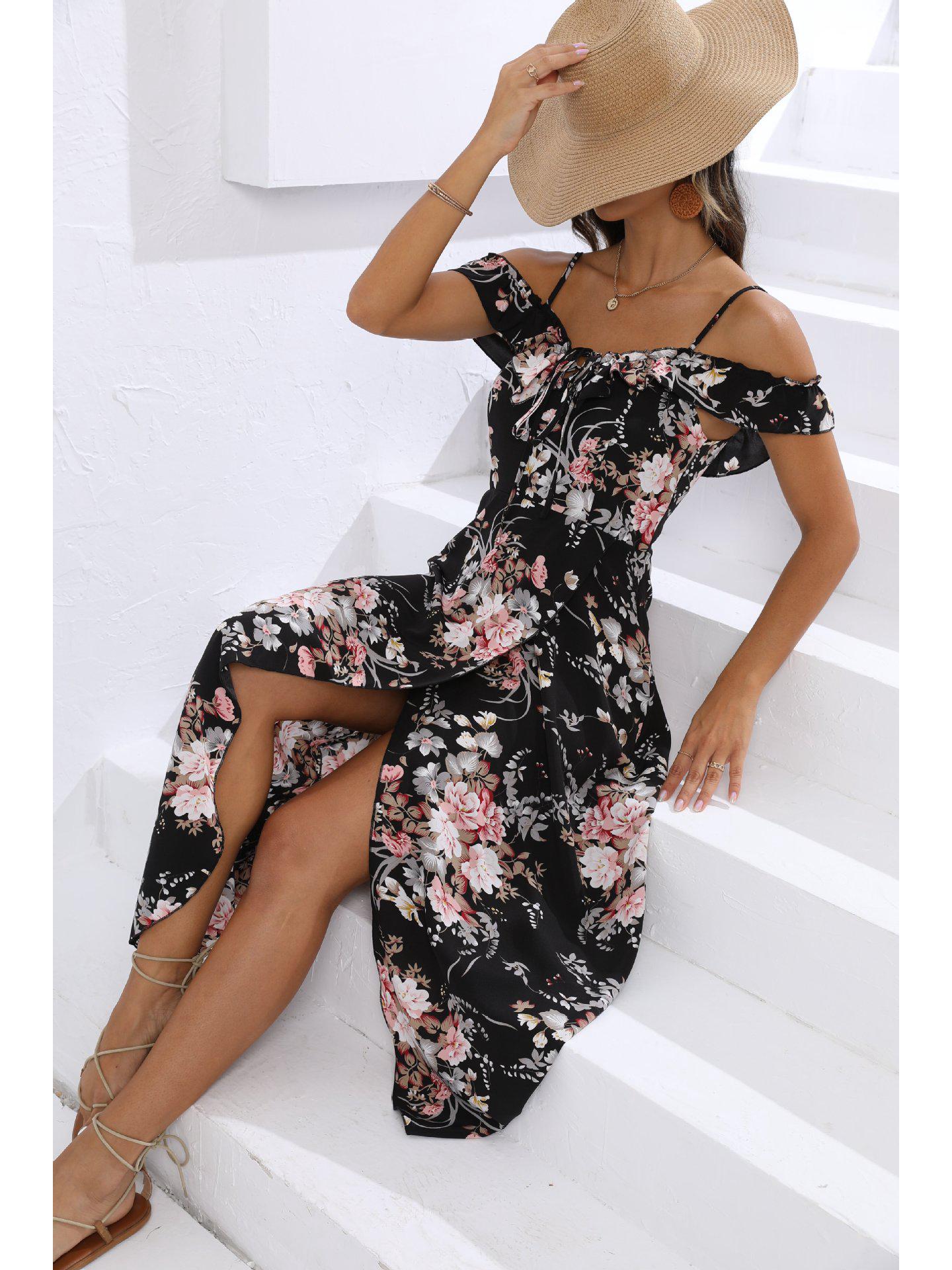 

Женское платье-халат с цветочным принтом и открытыми плечами, завязывающееся спереди - элегантное и облегающее Small чёрный