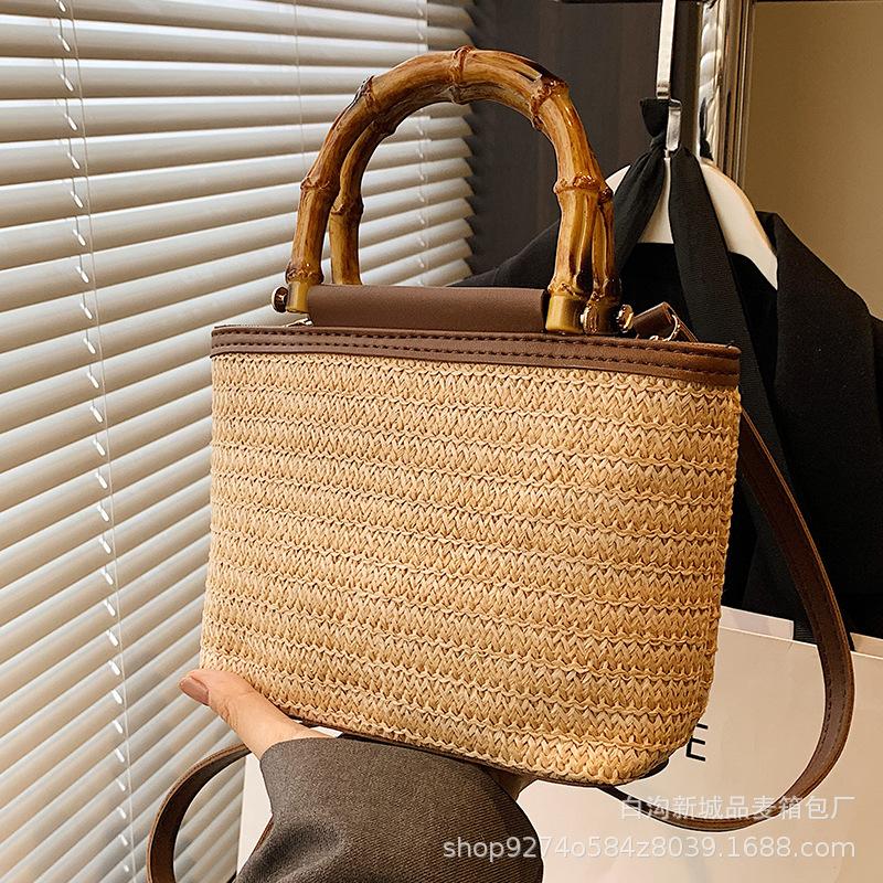 Niche design woven handbag bag women's bag 2025 new trendy fashion beach bag foreign style crossbody straw bag