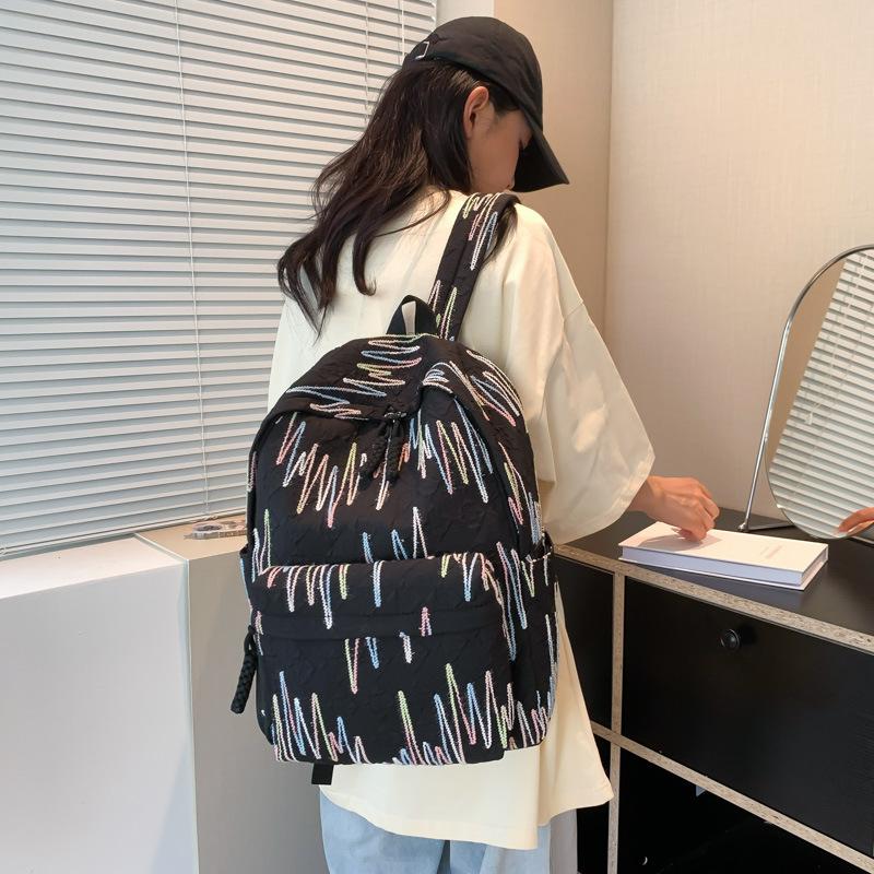 Leisure Women's Backpack Student Backpack Outdoor Large Capacity Travel Backpack