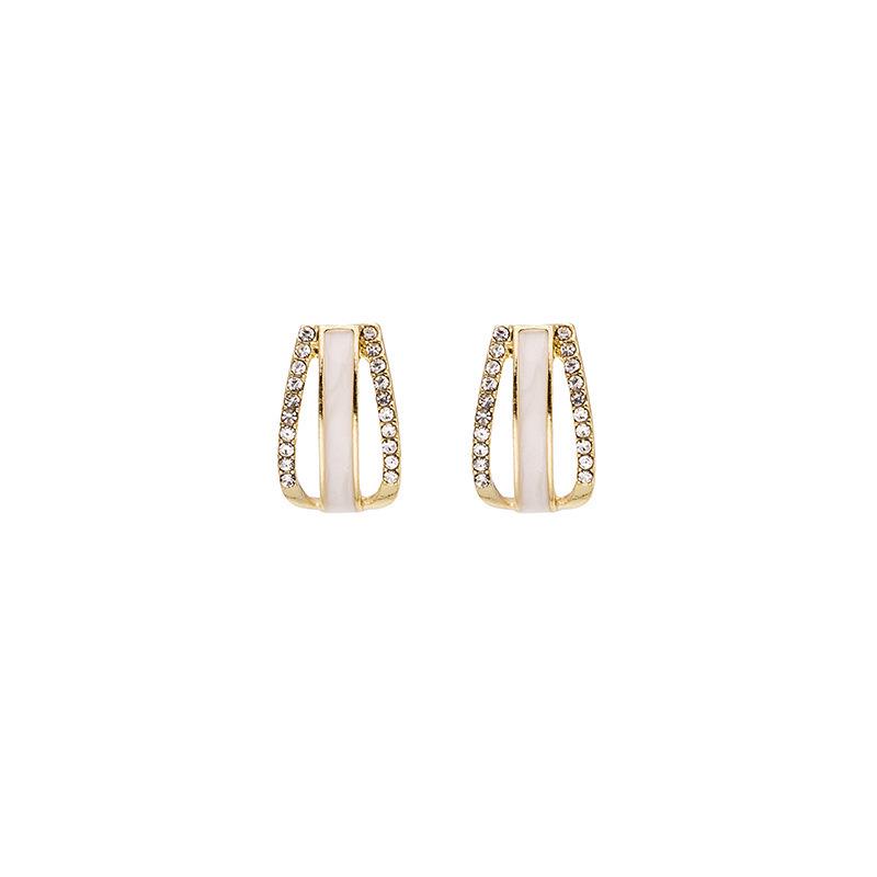 Korean Style Geometric Heart Pearl Gold Earrings for Women - Versatile Stud Accessories