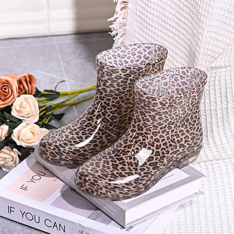 Women's Waterproof Short Shaft Rain Boots Fleece-Lined Anti-Slip Warm Rubber Boots for Kitchen & Outdoor Stylish Adult Footwear