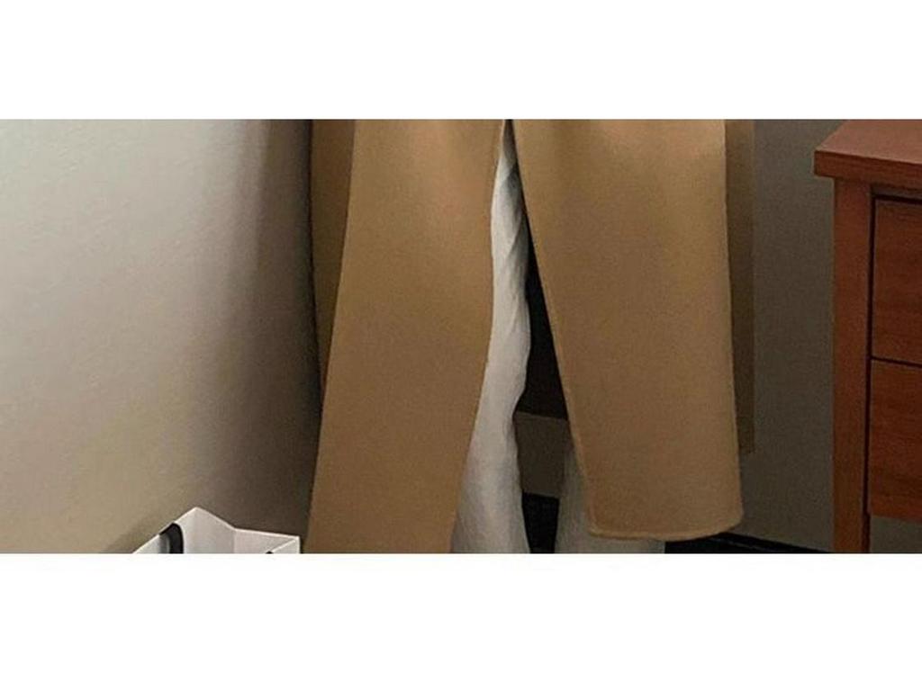 Oatmeal Woolen Coat - Women's Loose Mid-Length Korean Style Outerwear for Fall/Winter 2025