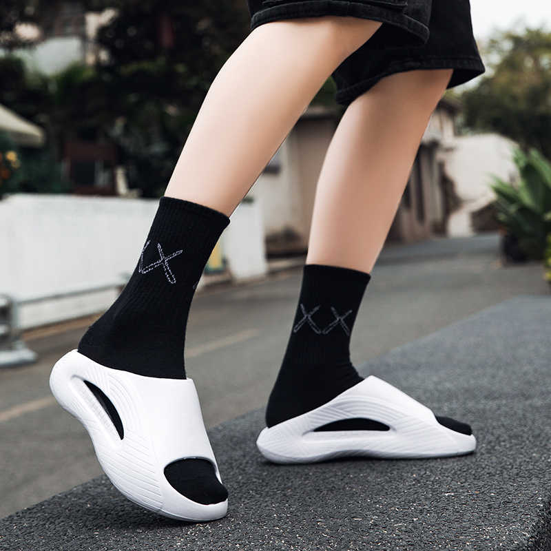 Fashion Light Weight Non-slip Mans Tennis Reserve Cheap Slippers Shoes Elegant Party Sandals Sneakers Sport 2025g Twnis Importers