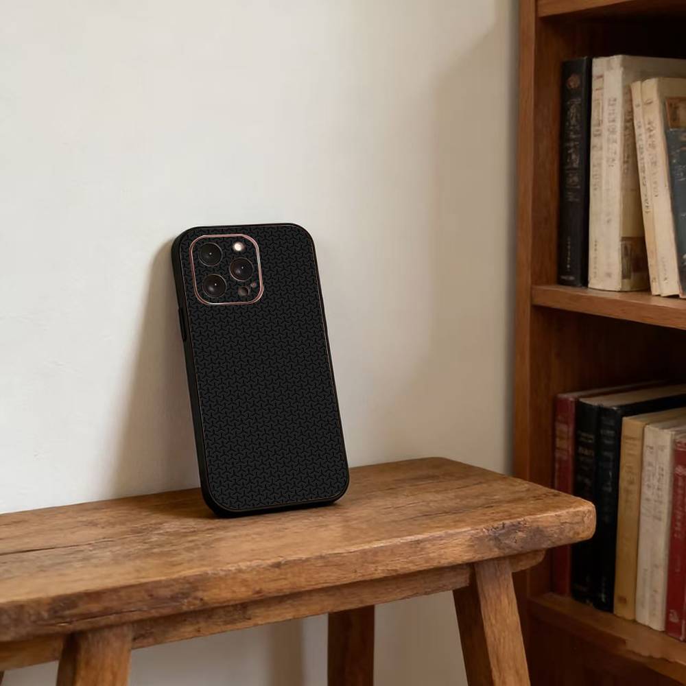 Luxury Gloss Real Carbon Fibe Phone Case For iPhone17,16,15,14,13,12,11 Plus,Pro Magnetic with Magsafe Wireless Charging