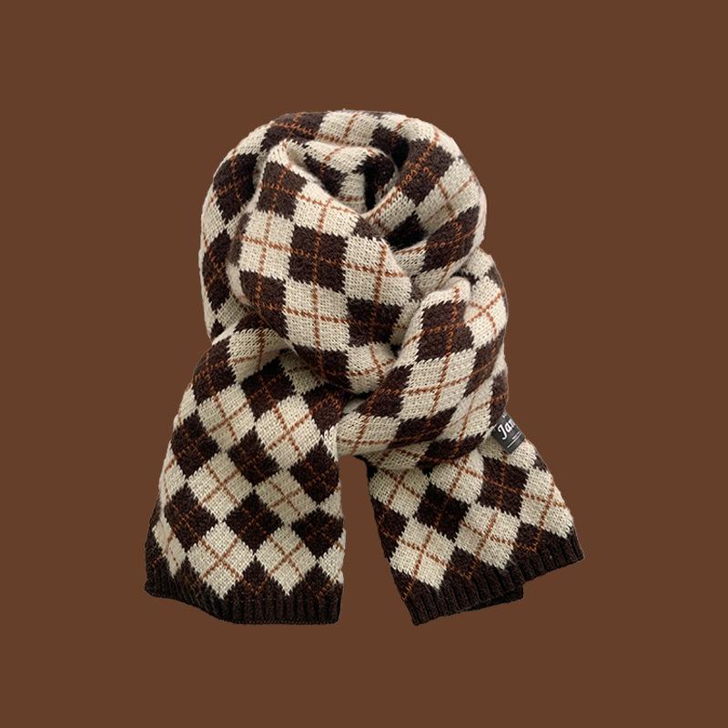 

Autumn and winter women s scarf, Korean style, fashionable, sweet, warm, medium-length, vintage diamond pattern, high-end knitted neck warmer Coffee Color-Small checke