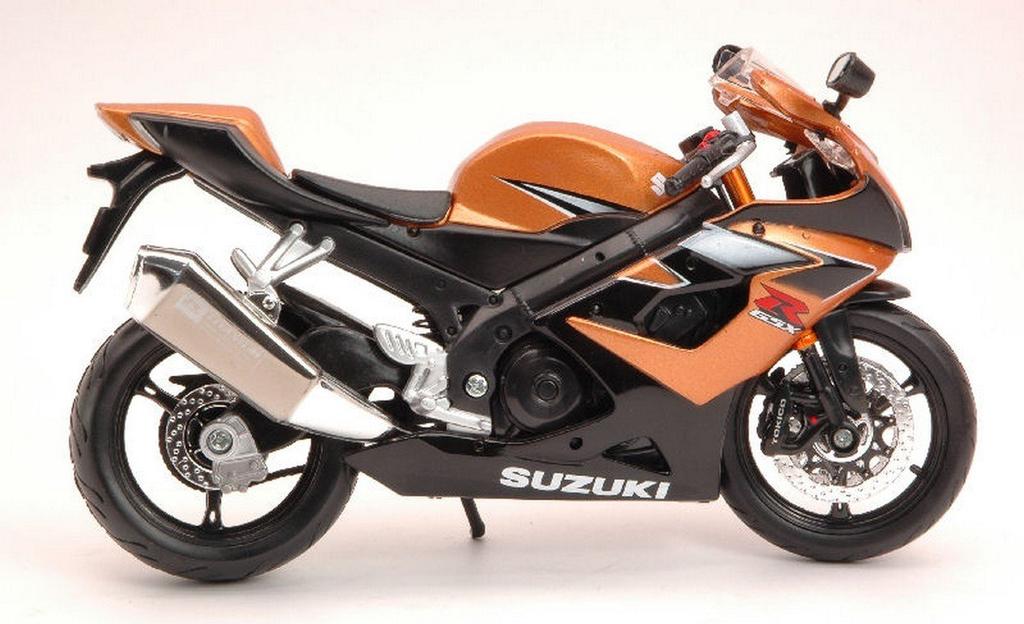 Suzuki GSX-R1000 Motorcycle 1:12 Scale Model by Maisto by Maisto [Parallel Import Goods]