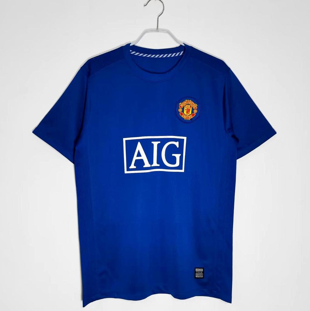 Source: Retro football uniform: Brazil-Real Madrid-Manchester United nostalgic version short-sleeved jersey