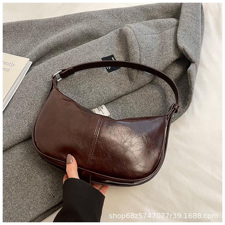 

New simple bag female moon underarm oily skin trendy super soft shoulder dumpling bag premium texture messenger bag кофейный