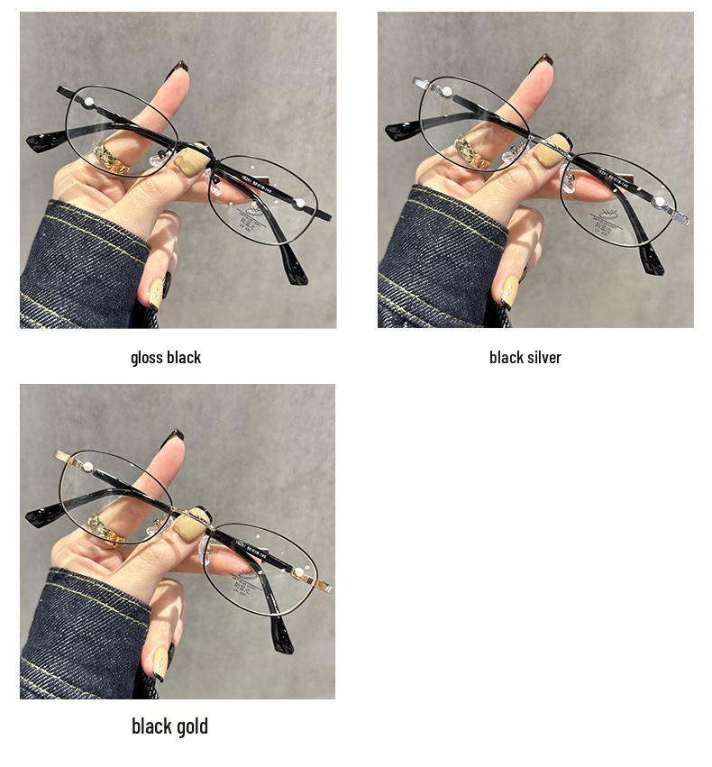 Women's Super Light Oval Frame Gold Glasses for Myopia, Prescription-Ready, Ideal for Small Faces.