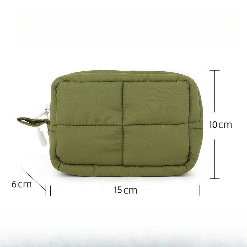 

Travel Nylon Waterproof Hand-held Cosmetic Bag, Multi-functional Seam Camera Wash Storage Bag