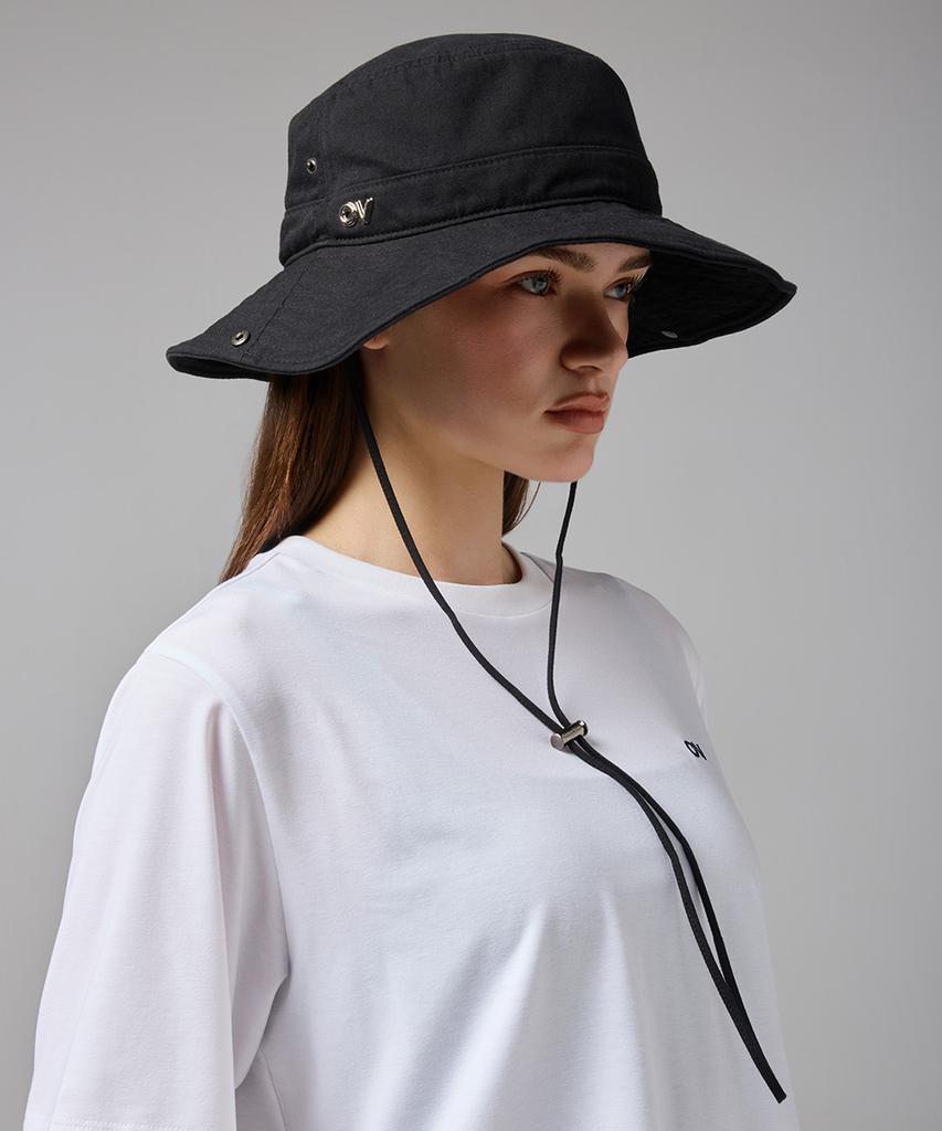 Ausdoeoboiseu Ov Logo Cotton Bucket Hat (Black)
