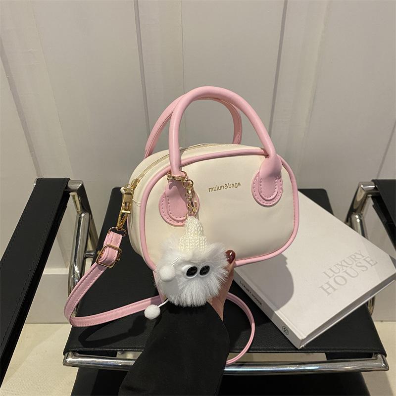 Fashion Stitching Texture Faux Leather Handbag, Trendy Women's Shoulder Crossbody Bag, Small Square Purse with Pendant