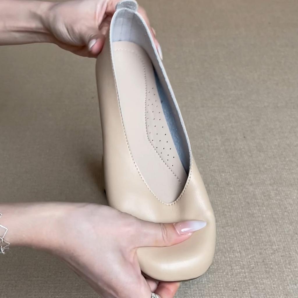 Shallow Soft-soled Flat-soled Low-heeled Grandma Shoes 2025 Spring and Autumn New Doudou Shoes One-pedal Soft Leather Single Shoes Work Shoes