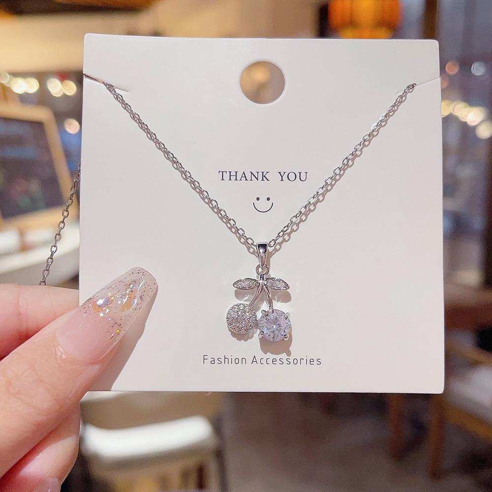 2025 Luxury Titanium-Clad Women's Summer Necklace - Non-Fading, High-End Design