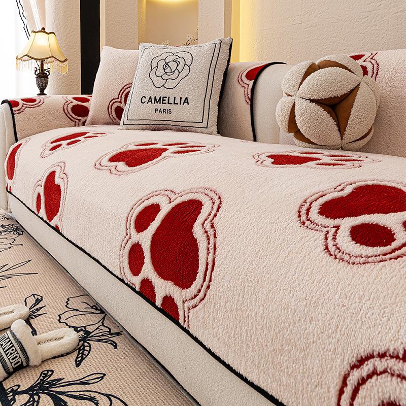 

Cartoon Dog Claw Pattern Sofa Cushion Lovely Thick Plush Sofa Cover For Autumn Winter Pet Friendly Non-Slip Dust Cover 70*70cm