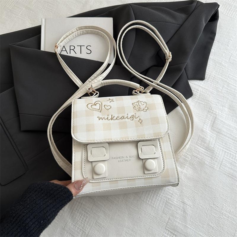 High value temperament simple backpack spring new fashion student commuting crossbody portable small square bag