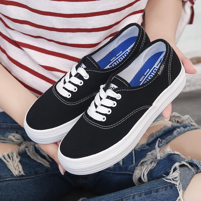 Thick -Soled Canvas Shoes Women 'S Autumn Korean Version All -Match Student Harajuku Style Solid Color Board Shoes 8091