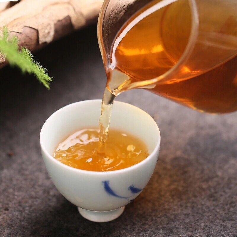 2003 Kong Ming Shan Lisovaný Qizi Cake of Yiwu Classic Tea Puerh Puer Raw 357g