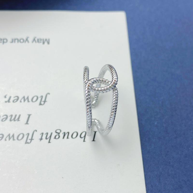 Retro Stylish S925 Sterling Silver Twist Knot Adjustable Ring with Double Circle Design