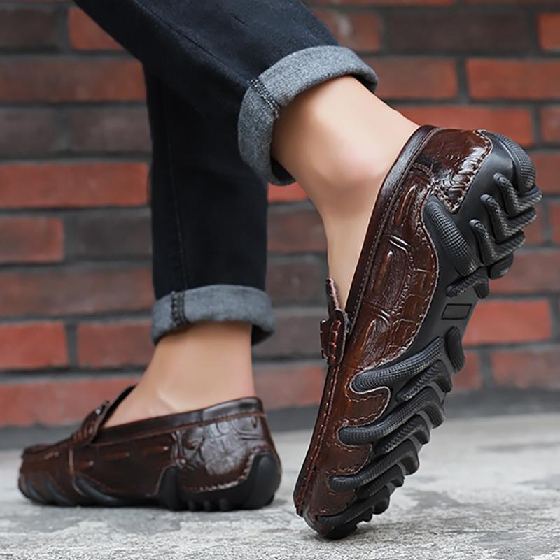 Casual Leather Driving Footwear Moccasins Slip On Man Casual Footwear Handmade Dress Shoe Crocodile Pattern Men Summer Loafers