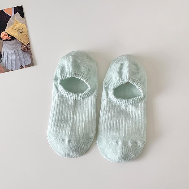 Zhuji Women's Non-Slip Low-Cut Smiley Face Socks - Invisible Heel-Proof Macaron Color Series