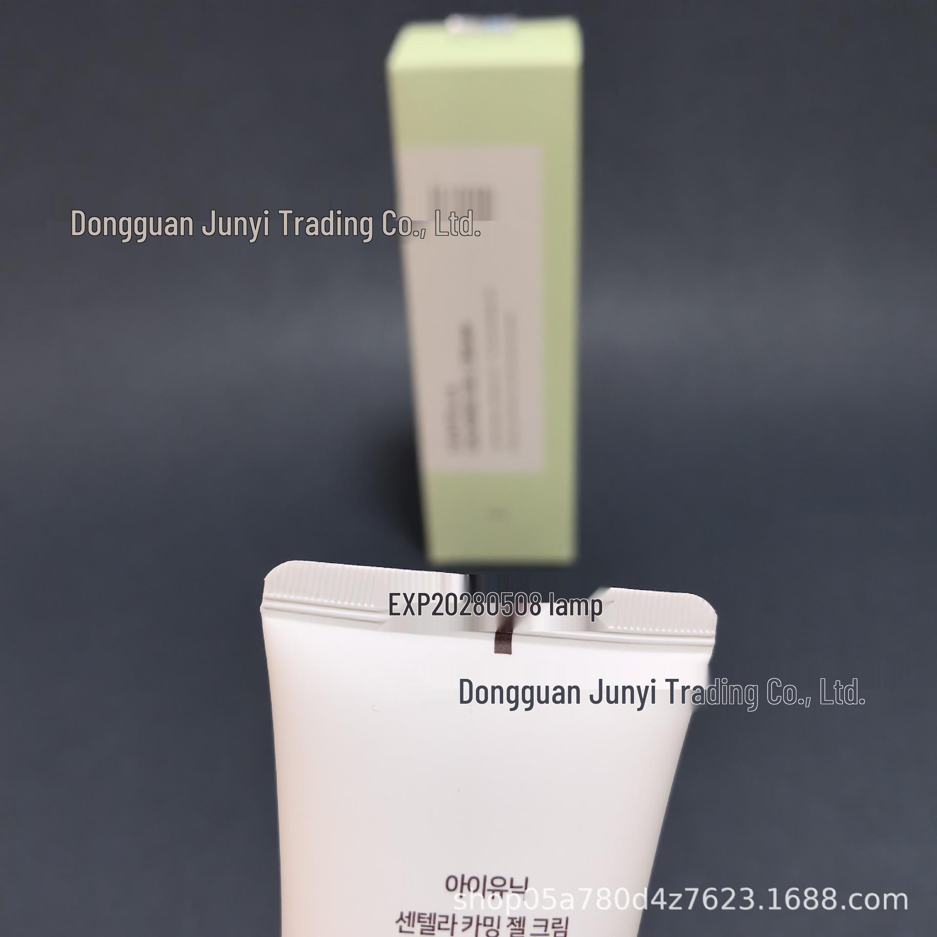 iUNIK Snow Gel Cream 60ml - Soothing, Hydrating, Moisturizing, Nourishing, Water Lock Repair.