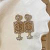 Silver Needle High-End Retro Diamond-Inlaid Square Earrings - Exquisite Light Luxury Niche Accessories.