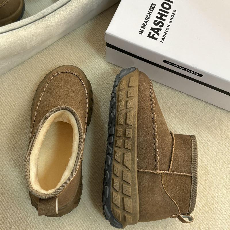thick-soled snow boots women's new winter short tube piled and thickened versatile warm inner heightening casual cotton shoes